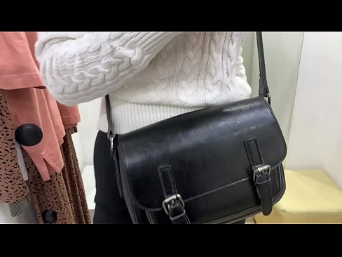 ❤️ 年輕婊子 FeralBerry 在試衣間用假陽具公開自慰 他媽的 在 zh-tw.mailkassa.ru ﹏